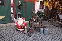 Weihnachtliches Ambiente im Antiquit&auml;ten-und Tr&ouml;delhof (Foto: oas)