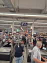 Streik im Kaufland f&uuml;hrte zu langen Schlangen an den Kassen  (Foto: T.Benich)