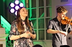 Die schottische Folkmusikerin Siobhan Miller und ihre Band begeisterten das Publikum in der Gottesackerkirche in Bad Langensalza  (Foto: Eva Maria Wiegand)
