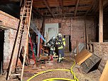 Scheunenbrand in Obermehler (Foto: Feuerwehr Obermehler/Silvio Dietzel) Scheunenbrand in Obermehler (Foto: Feuerwehr Obermehler/Silvio Dietzel)