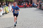 Eintausend L&auml;uferinnen und L&auml;ufer beteiligten sich am 3T&uuml;rmelauf in Bad Langensalza 2024 (Foto: Eva Maria Wiegand)