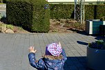 Einhundertundzwanzig Kindergartenkinder feierten mit ihren Erzieherinnen und Erziehern das 20. Jubil&auml;um des Schwefel-Sole-Heilbades Bad Langensalza mit einem Festumzug (Foto: Eva Maria Wiegand)