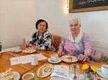 Hanna und Margot von der Senioren-Initiative WB 4 zu Besuch im Caf&eacute; Schwesterherz in Bad Langensalza (Foto: Thomas Leipold)