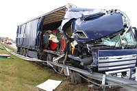 Schwere Unfall auf der A 38 Bild: Schwere Unfall auf der A 38