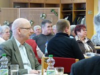 Übergabe der Bauschutzbrillen an Abgeordneten des Landtages Bild: Übergabe der Bauschutzbrillen an Abgeordneten des Landtages
