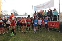 Marathonläufer unterwegs Bild: Marathonläufer unterwegs