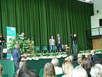 Verbeamtung von übeer 350 Lehrerinnen und Lehrern Bild: Verbeamtung von übeer 350 Lehrerinnen und Lehrern