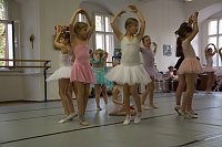 Bild:  Tanzm&auml;rchen zur Vorweihnachtszeit