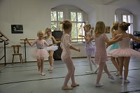 Bild:  Tanzm&auml;rchen zur Vorweihnachtszeit