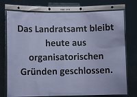 Sperrung Landratsamt Bild: Sperrung Landratsamt