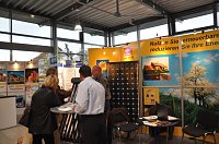 Bild: Messe im Autohaus Peter