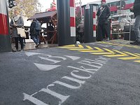 Weihnachtsmarkt-Festung in Berlin Bild: Weihnachtsmarkt-Festung in Berlin