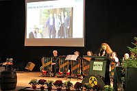 Tradition trifft Zukunft Bild: Tradition trifft Zukunft