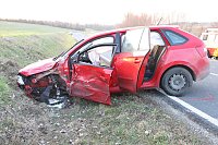 Sechs Menschen bei Unfall verletzt Bild: Sechs Menschen bei Unfall verletzt