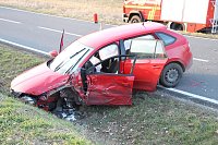 Sechs Menschen bei Unfall verletzt Bild: Sechs Menschen bei Unfall verletzt