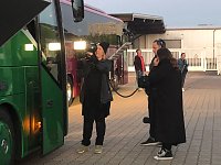 Bild: Mit Brauer und einem Filmteam unterwegs nach England