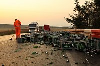 Bierlaster verunglückt Bild: Bierlaster verunglückt