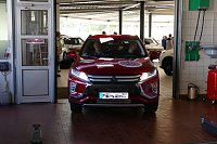 Autos an THC-Mädels übergeben Bild: Autos an THC-Mädels übergeben
