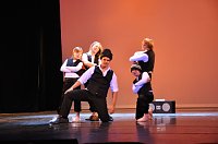 Bild: Salto Mortale im Theater