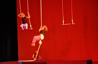 Bild: Salto Mortale im Theater