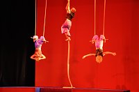 Bild: Salto Mortale im Theater