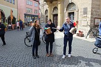 Bild: Fr&uuml;hjahrsputzaktion mit Verleihung der Goldenen Kehrschaufel
