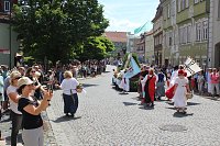 Festumzug zum Brunnenfest Bild: Festumzug zum Brunnenfest