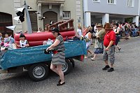 Festumzug zum Brunnenfest Bild: Festumzug zum Brunnenfest