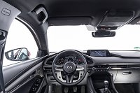 Fahrzeugbedienung im Mazda Bild: Fahrzeugbedienung im Mazda