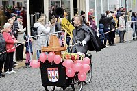 Bild: ZUm Karnevalsumzug zog es viele Jecken in die Stadt Bad Langensalza