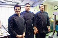 Bild: Er&ouml;ffnungsfeier mit geladenen G&auml;sten im Punjabi Bad&acute;sha