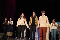 "Time and Time again" gespielt von Schülerinnen und Schülern des Salza Gymnasiums und der Grundschule Sonnenhof Bild: "Time and Time again" gespielt von Schülerinnen und Schülern des Salza Gymnasiums und der Grundschule Sonnenhof