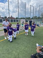 Bild: Kleine Kicker ganz gro&szlig; - in Bad Langensalza ma&szlig;en sich die Fu&szlig;ballmannschaften der Grundschulen