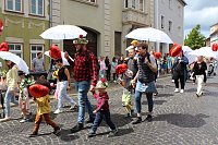 Großer festlicher Umzug zum 211. Brunnenfest in Bad Langensalza Bild: Großer festlicher Umzug zum 211. Brunnenfest in Bad Langensalza