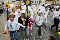Großer festlicher Umzug zum 211. Brunnenfest in Bad Langensalza Bild: Großer festlicher Umzug zum 211. Brunnenfest in Bad Langensalza