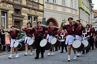 Großer festlicher Umzug zum 211. Brunnenfest in Bad Langensalza Bild: Großer festlicher Umzug zum 211. Brunnenfest in Bad Langensalza