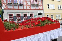 Farbenfroher Festumzug zum 211. Brunnenfest in Bad Langensalza Bild: Farbenfroher Festumzug zum 211. Brunnenfest in Bad Langensalza
