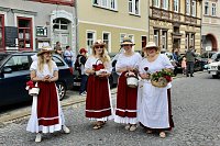 Farbenfroher Festumzug zum 211. Brunnenfest in Bad Langensalza Bild: Farbenfroher Festumzug zum 211. Brunnenfest in Bad Langensalza