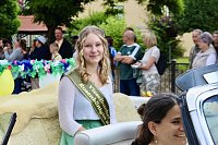 Farbenfroher Festumzug zum 211. Brunnenfest in Bad Langensalza Bild: Farbenfroher Festumzug zum 211. Brunnenfest in Bad Langensalza
