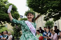 Farbenfroher Festumzug zum 211. Brunnenfest in Bad Langensalza Bild: Farbenfroher Festumzug zum 211. Brunnenfest in Bad Langensalza