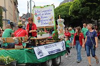 Farbenfroher Festumzug zum 211. Brunnenfest in Bad Langensalza Bild: Farbenfroher Festumzug zum 211. Brunnenfest in Bad Langensalza