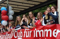 Farbenfroher Festumzug zum 211. Brunnenfest in Bad Langensalza Bild: Farbenfroher Festumzug zum 211. Brunnenfest in Bad Langensalza