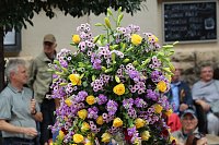 211. Brunnenfestumzug in Bad Langensalza mit vielen fröhlichen Akteuren Bild: 211. Brunnenfestumzug in Bad Langensalza mit vielen fröhlichen Akteuren