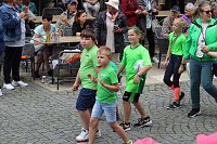 Teilnehmerinnen und Teilnehmer des Festumzuges zum 211. Brunnenfest in Bad Langensalza Bild: Teilnehmerinnen und Teilnehmer des Festumzuges zum 211. Brunnenfest in Bad Langensalza