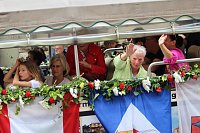 Teilnehmerinnen und Teilnehmer des Festumzuges zum 211. Brunnenfest in Bad Langensalza Bild: Teilnehmerinnen und Teilnehmer des Festumzuges zum 211. Brunnenfest in Bad Langensalza