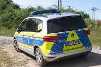Ein ausgebrannter Wagen mit einer Leiche wurde heute bei Nordhausen gefunden Bild: Ein ausgebrannter Wagen mit einer Leiche wurde heute bei Nordhausen gefunden