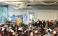 Feierliche Schuleinführung Bild: Feierliche Schuleinführung