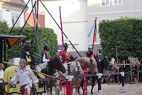 Hochprofessionelle Reitershow mit "Wenzel Ritterspiele" Bild: Hochprofessionelle Reitershow mit "Wenzel Ritterspiele"