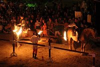Hochprofessionelle Reitershow mit "Wenzel Ritterspiele" Bild: Hochprofessionelle Reitershow mit "Wenzel Ritterspiele"