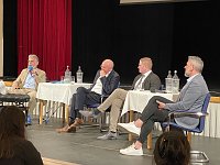 Das Jahr 2024 in Bad Langensalza -KKZ in Bad Langensalza, v.li.n.re. amt. Landrat Harald Zanker (SPD); Hans Joachim Roth (CDU); Christopher Drößler (AfD); Thomas Ahke Bild: Das Jahr 2024 in Bad Langensalza -KKZ in Bad Langensalza, v.li.n.re. amt. Landrat Harald Zanker (SPD); Hans Joachim Roth (CDU); Christopher Drößler (AfD); Thomas Ahke